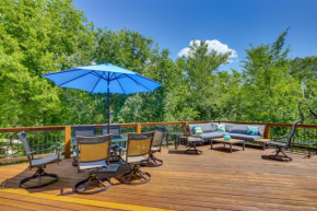 Serene Pacific Getaway Deck, Grill and Fire Pit!